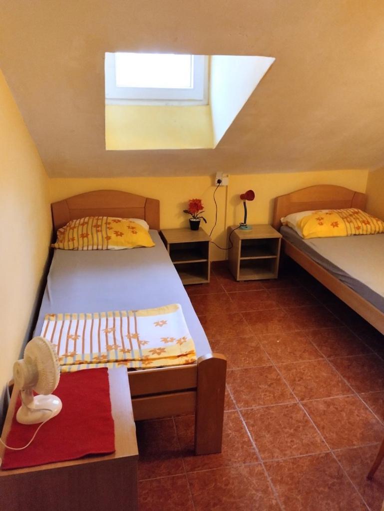 Apartment Sandra Будва Екстериор снимка