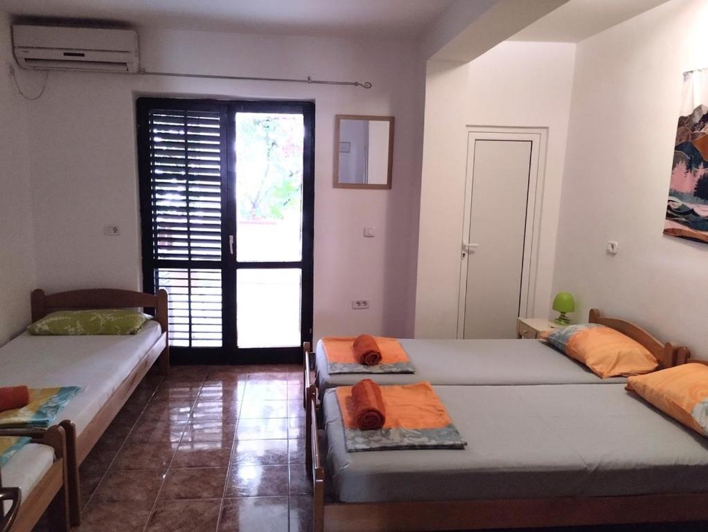 Apartment Sandra Будва Екстериор снимка